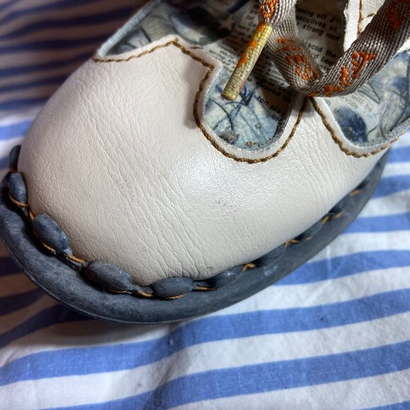 TMA EYES BOOTS BOOTIES HIGH TOP NEWSPRINT FUR LINED SZ 8 - Picture 12 of 13